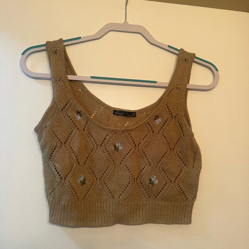 NIKKA K: Knit Crop Top